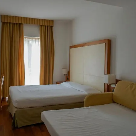 Mavino 3* Sirmione