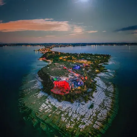 Mavino Sirmione