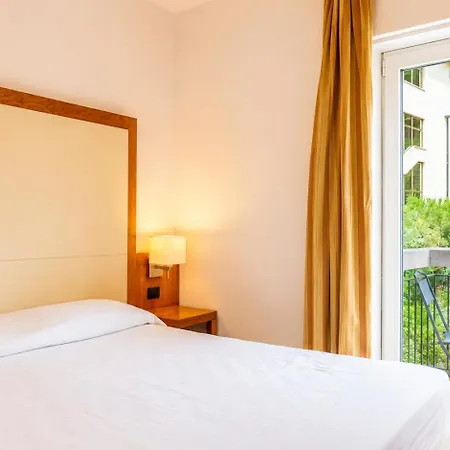 Mavino Hotel 3*
