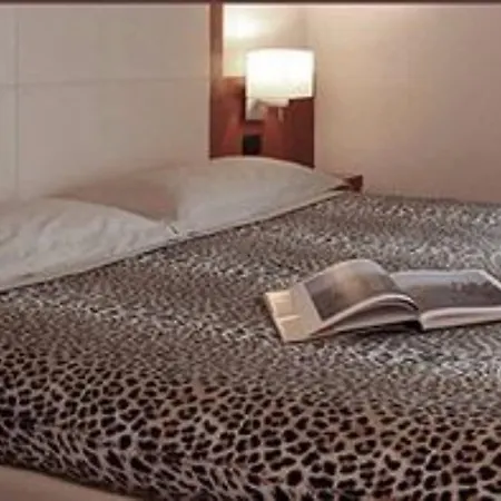 Mavino Hotell 3*