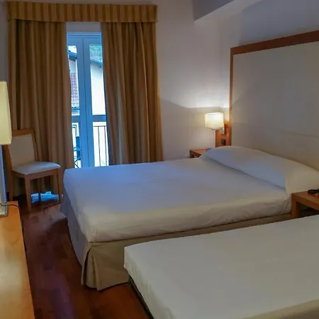 Mavino Hotell 3*