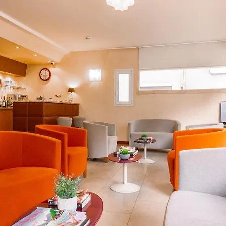 Hotell Mavino 3*