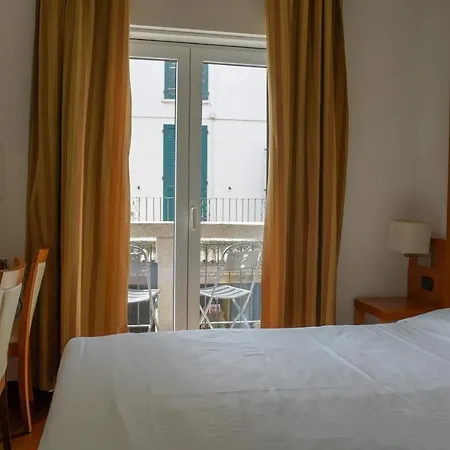 Hotel Mavino 3*