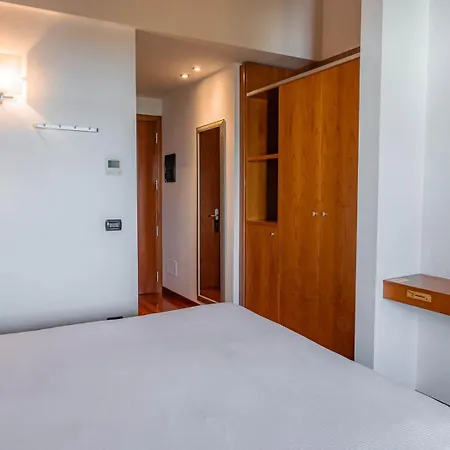 Mavino Hotel