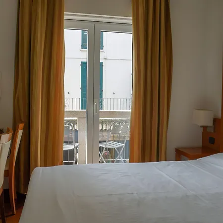 Mavino Hotel
